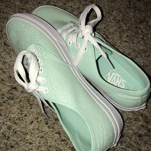 Women’s Vans
